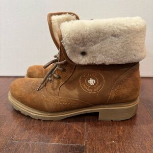 German GuT Cozy Brown Suede Women's Boots